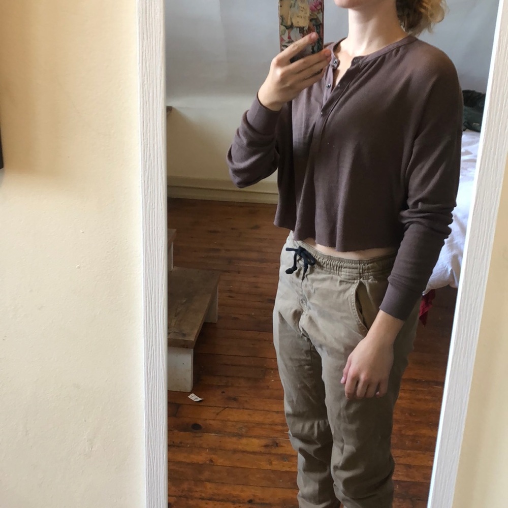 Long sleeve woven crop